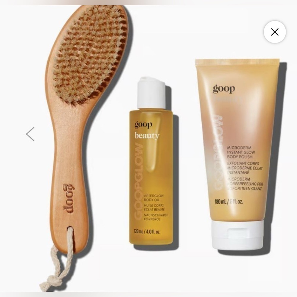 GOOP Glow Bundle. 3 pieces. New. Incl: brush, body oil, body polish